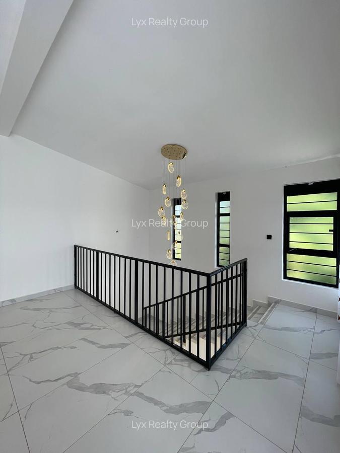 4 Bed Townhouse with En Suite in Waiyaki Way - 7