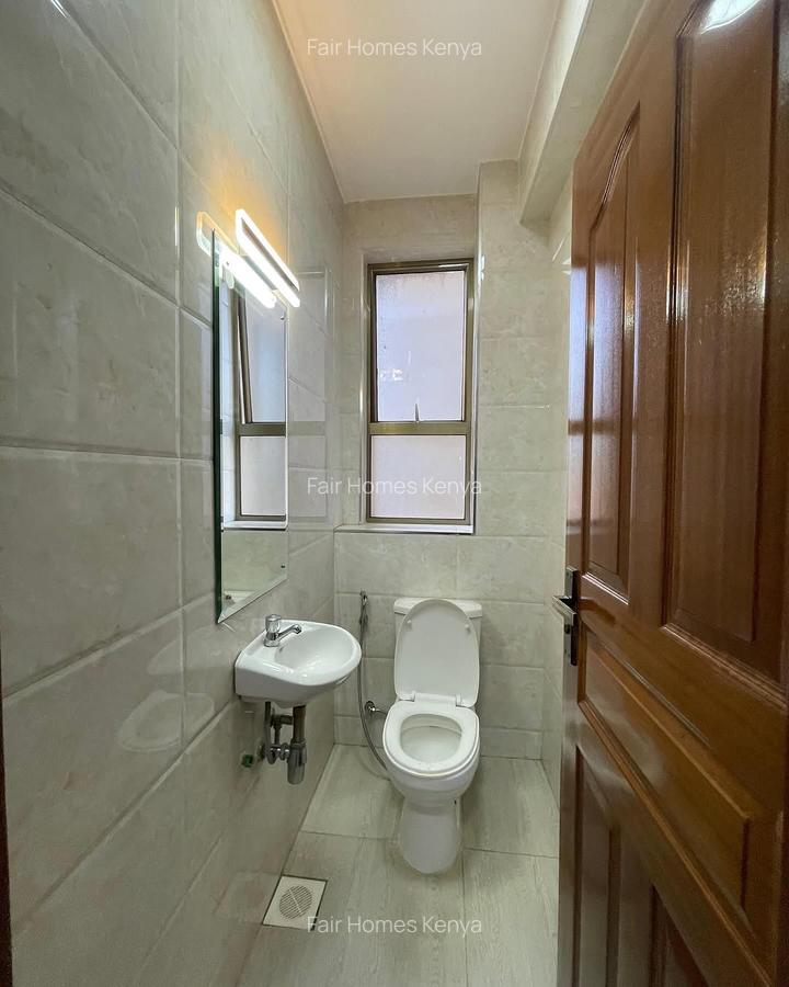 1 Bed Apartment with En Suite at Othaya Road - 7
