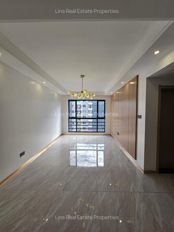 Serviced 1 Bed Apartment with En Suite in Kileleshwa - 16