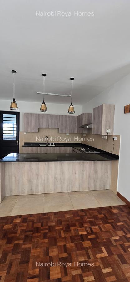 5 Bed Townhouse with En Suite at Lavington Green - 13