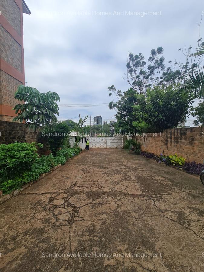 5 Bed Townhouse with Staff Quarters in Brookside - 20