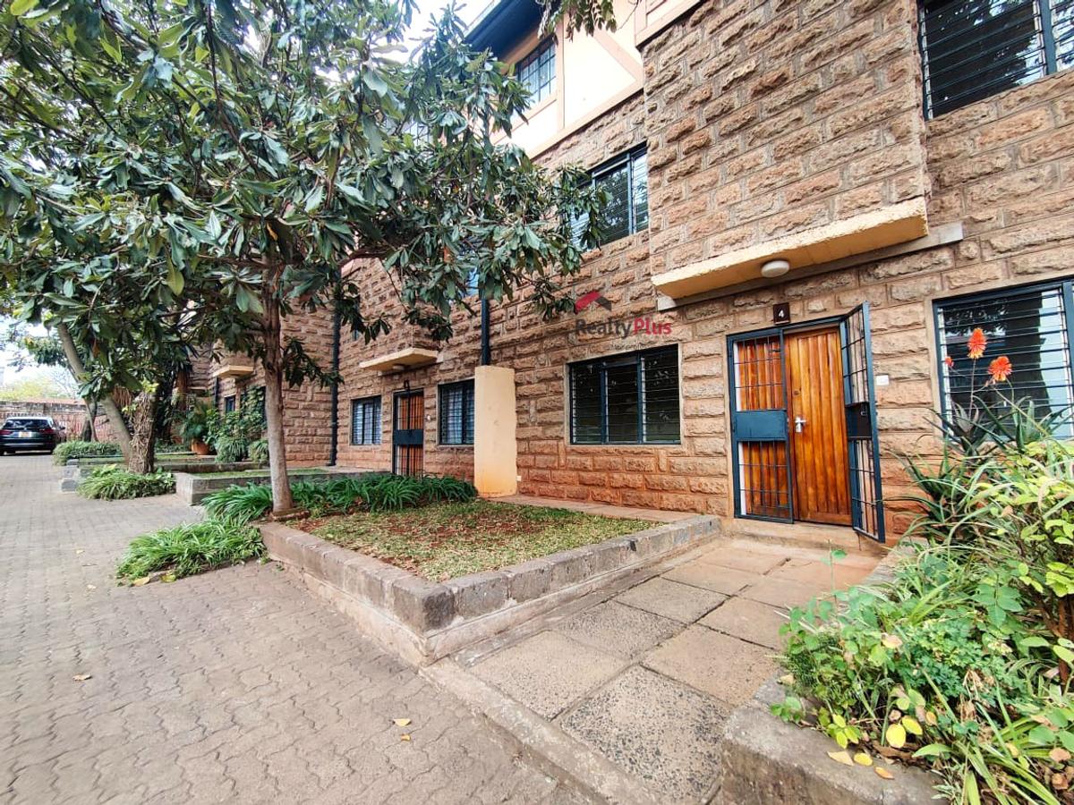 3 Bed Apartment with En Suite in Upper Hill - 1