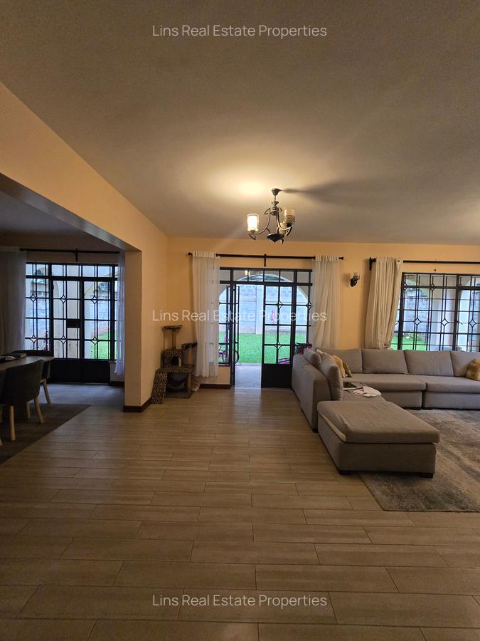 4 Bed Townhouse with En Suite in Lavington - 6