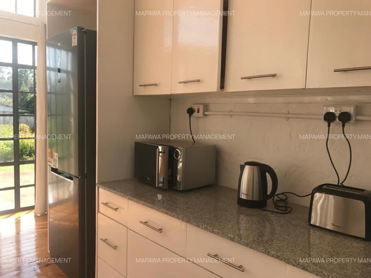 Serviced 3 Bed Apartment with En Suite in Garden Estate - 5