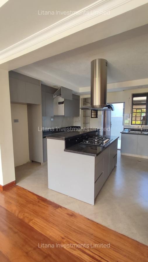 5 Bed House with En Suite at Kamakis - 5