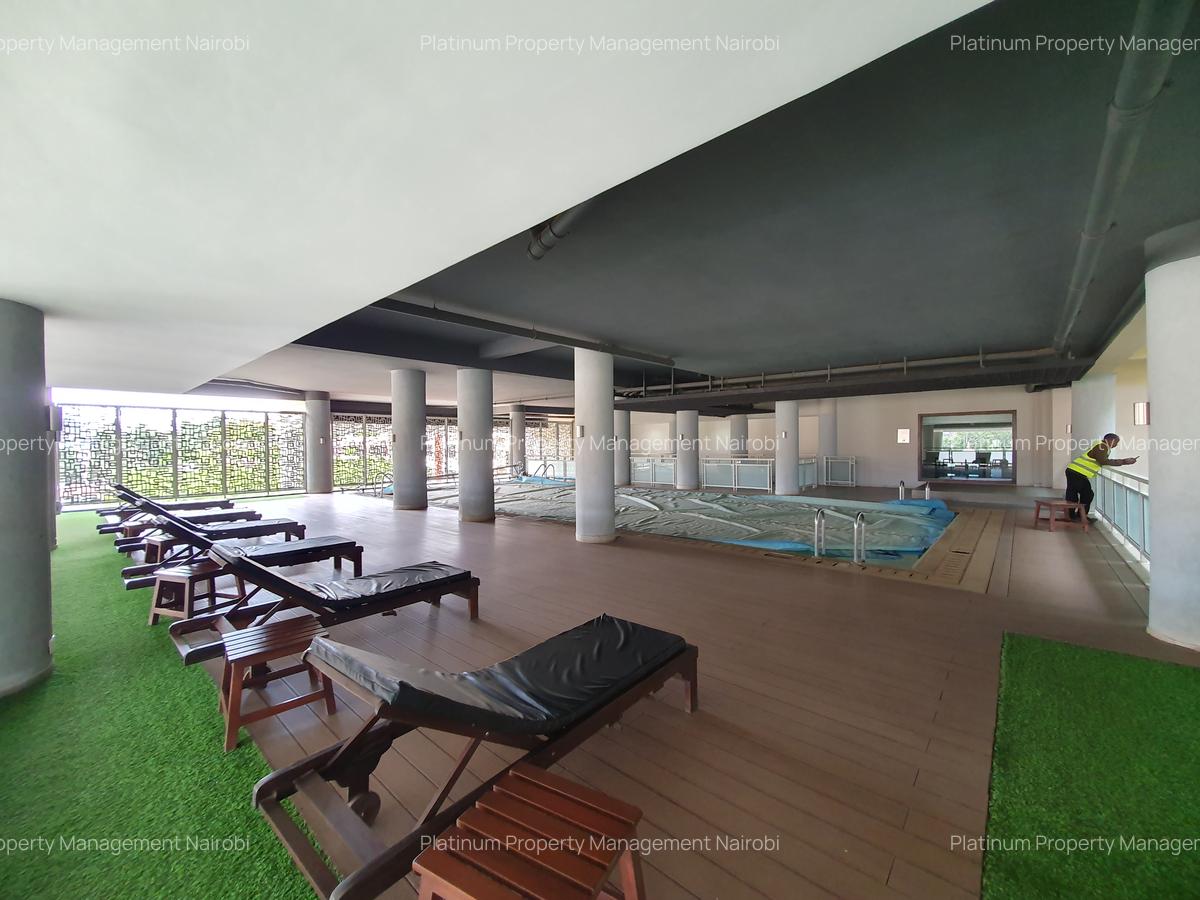 4 Bed Apartment with En Suite at Parklands Rd - 18