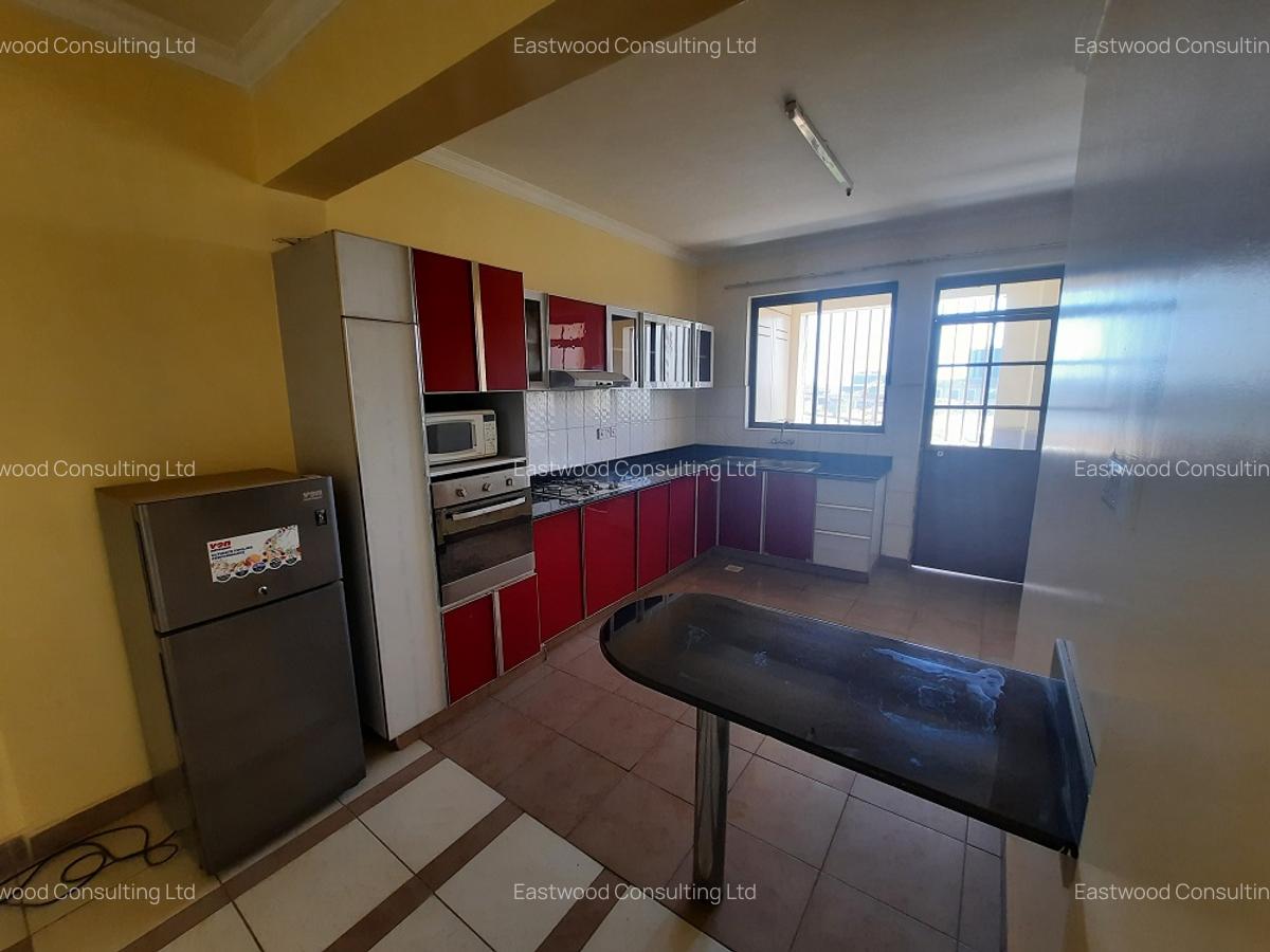 1 Bed Apartment with En Suite at Mombasa Road - 3