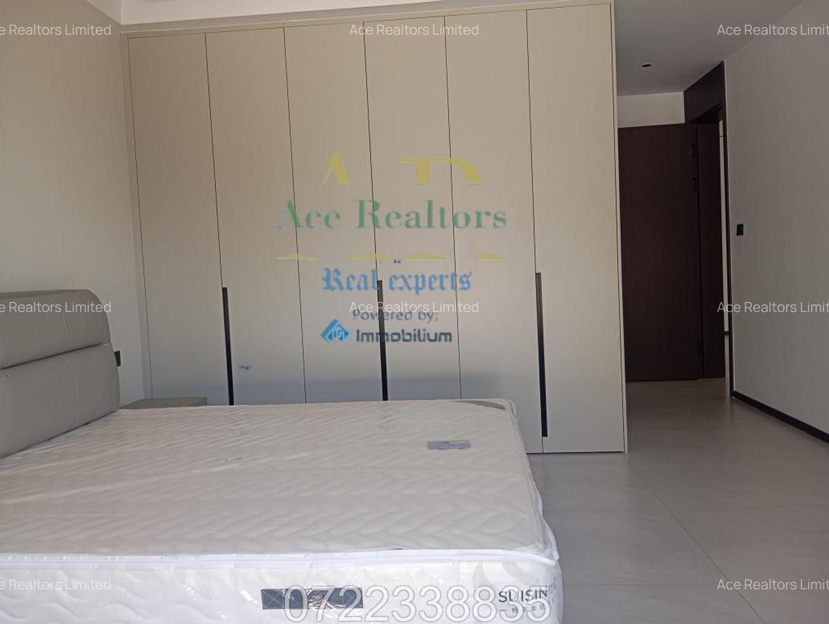 5 Bed Townhouse with En Suite at Lavington - 9