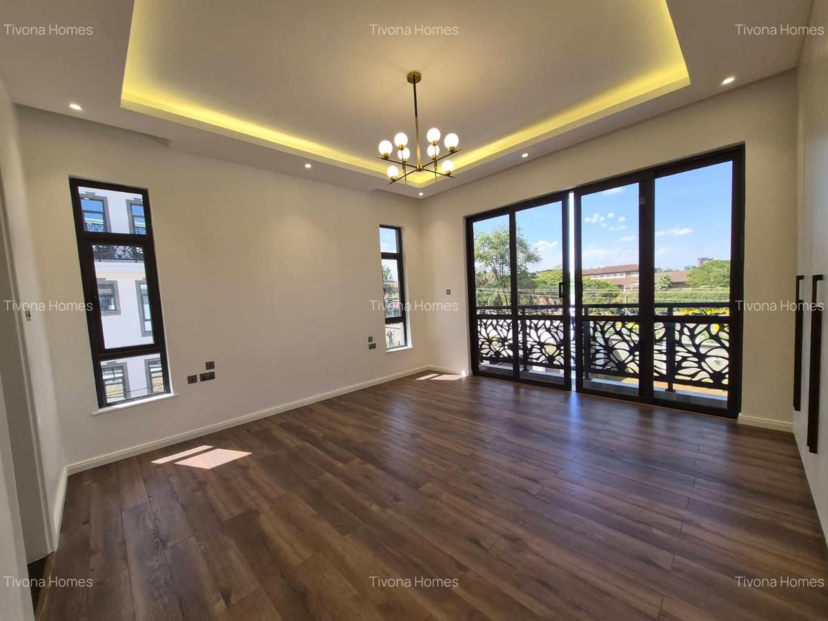 5 Bed House with Swimming Pool in Lavington - 9