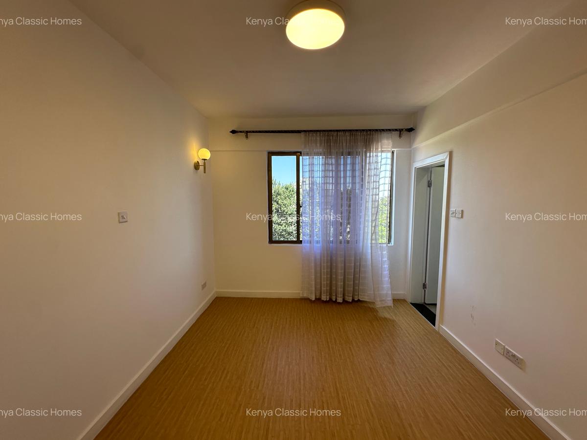 4 Bed Apartment with En Suite at Lavington - 8