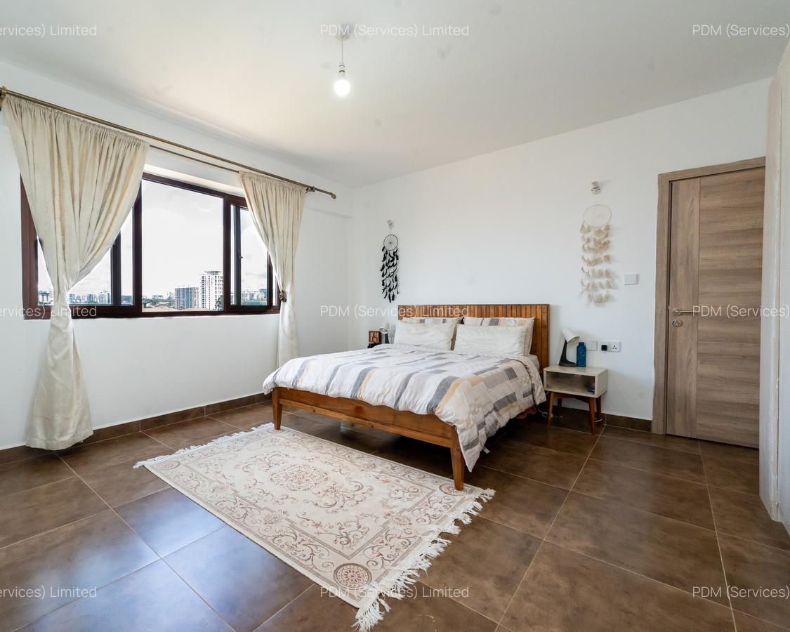 3 Bed Apartment with En Suite in Westlands Area - 11