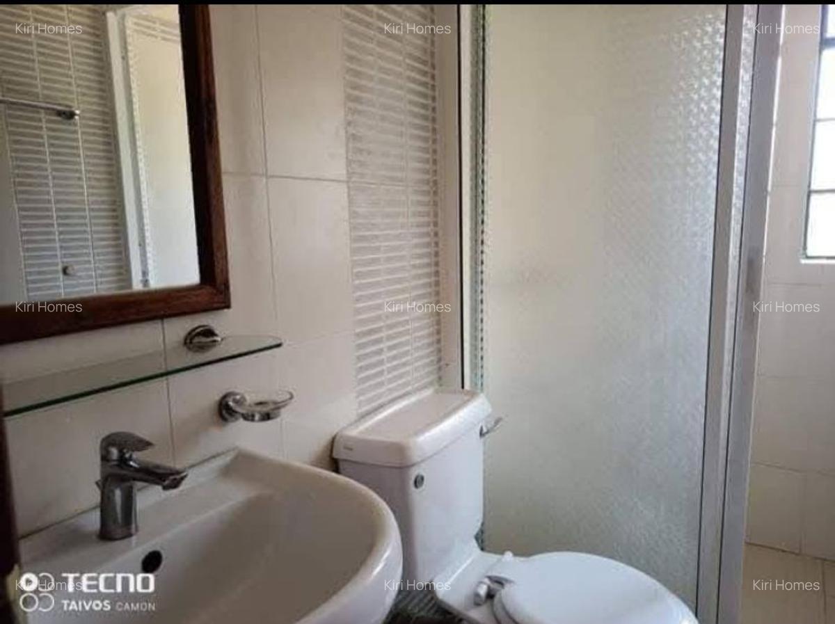 5 Bed Townhouse with En Suite in Runda - 8