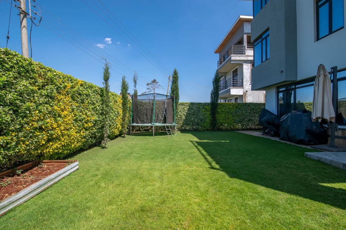 4 Bed Villa with En Suite in Kiambu Road - 10