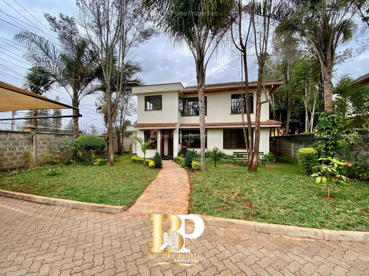 3 Bed Townhouse with En Suite in Lavington - 1