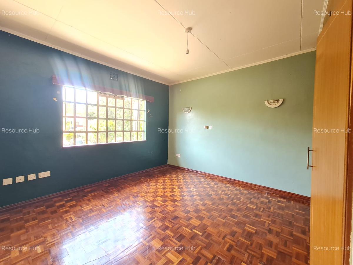 4 Bed House with En Suite at Karen - 19