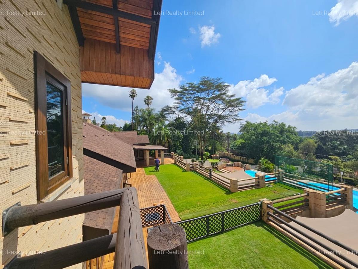 9 Bed House with En Suite in Lavington - 10