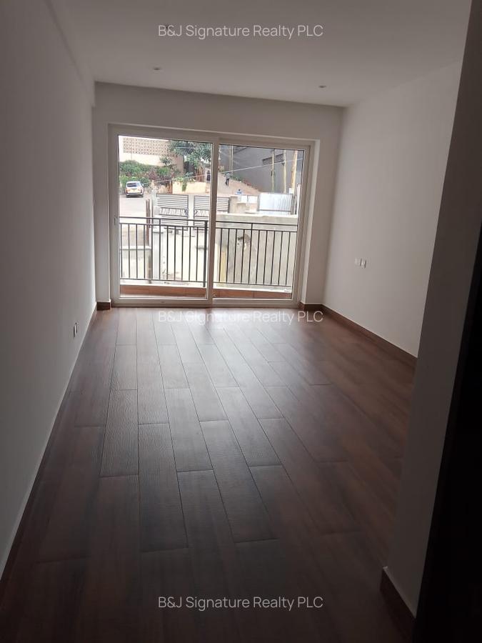 2 Bed Apartment with En Suite in General Mathenge - 4
