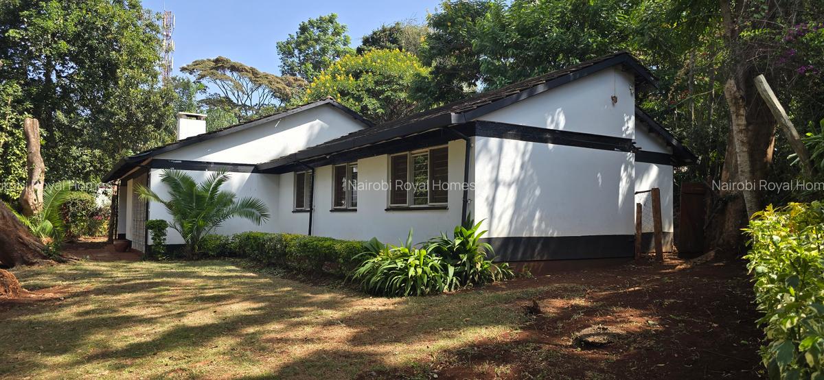 4 Bed House with En Suite at Loresho Crescent - 7