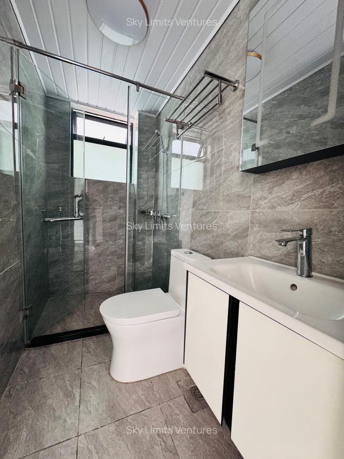 2 Bed Apartment with En Suite in Kilimani - 14