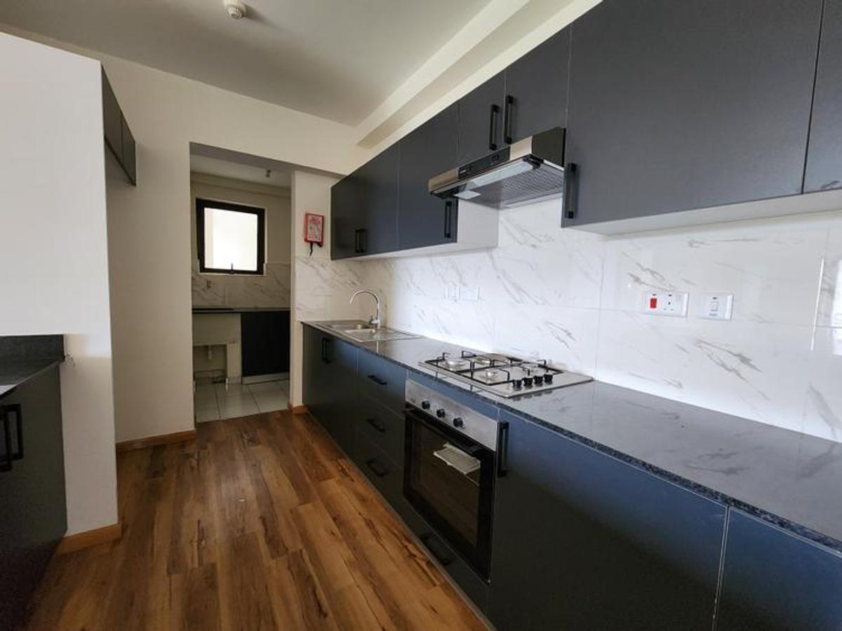 3 bed apartment with en suite in thika road