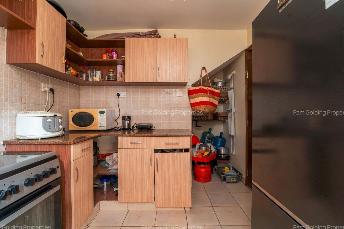 4 Bed Townhouse with En Suite at Katani Road - 12