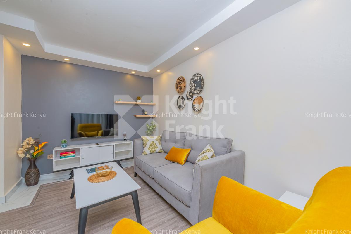 1 Bed House with Garden at Karen Brooks - 2