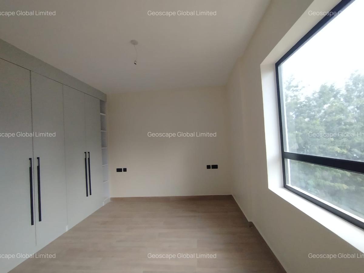 3 Bed Apartment with En Suite in General Mathenge - 4