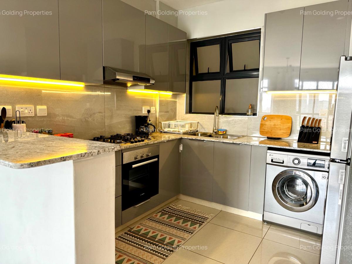 Serviced 2 Bed Apartment with En Suite in Rhapta Road - 5