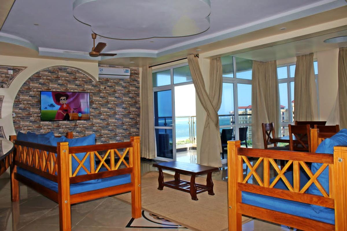Serviced 3 Bed Apartment with En Suite in Kongowea - 9