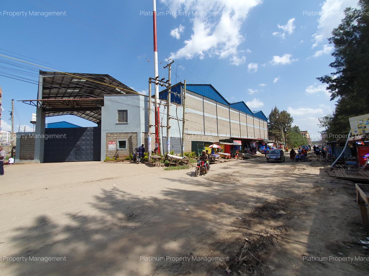 15,945 ft² Warehouse with Backup Generator at Airport North Road - 19