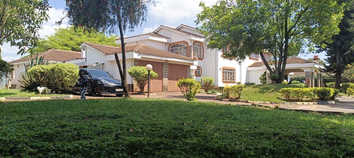 5 Bed Townhouse with En Suite at Runda - Mimosa Court - 3