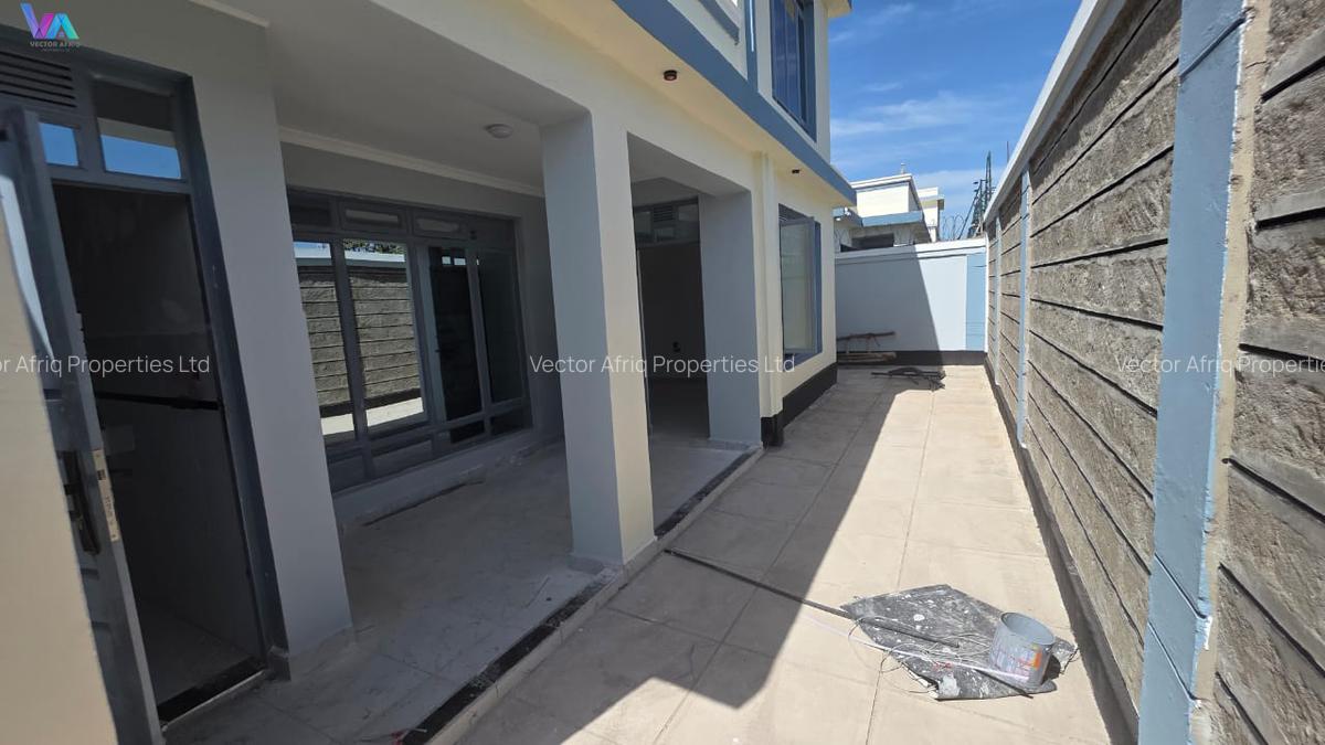 4 Bed Townhouse with En Suite in Ruiru - 9
