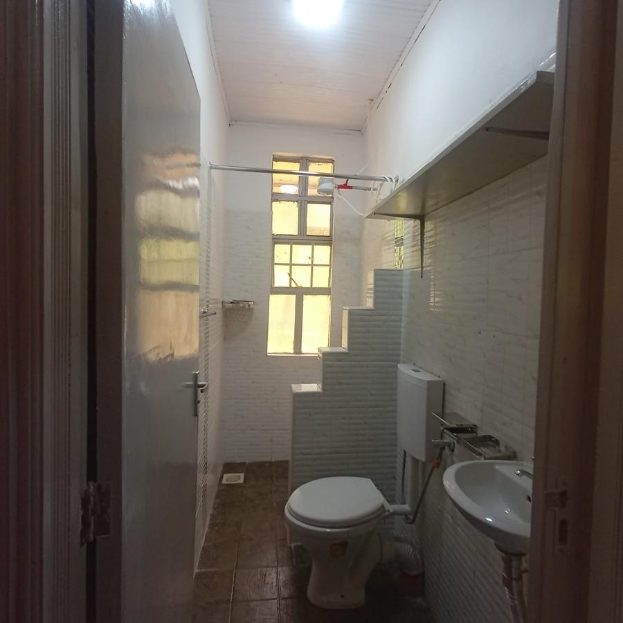 2 Bed House with En Suite at Mutero Road - 15