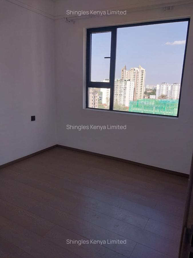3 Bed Apartment with En Suite at Chania Road - 13