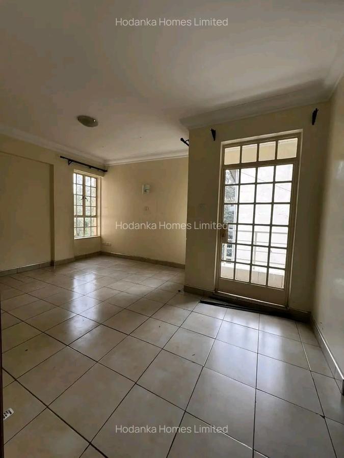 Serviced 2 Bed Apartment with En Suite in Kilimani - 6