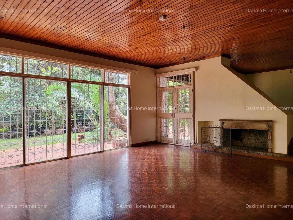 4 Bed House with En Suite in Loresho - 5