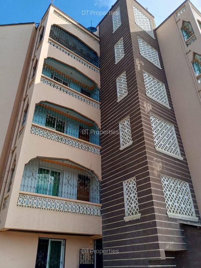 10 Bed House at Mtambo - 1