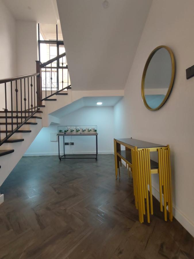 4 Bed Townhouse with En Suite at Muthangari Road - 20