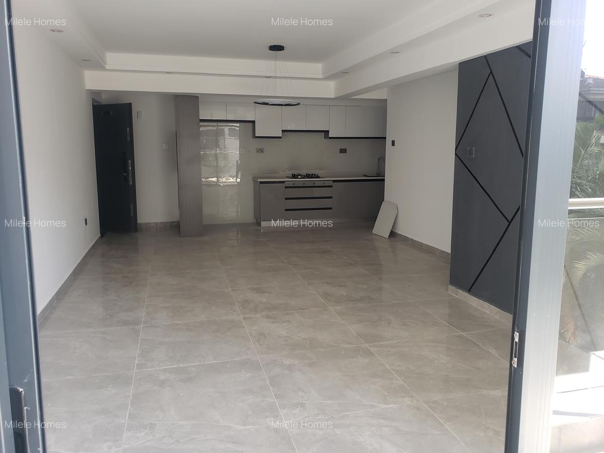 Serviced 2 Bed Apartment with En Suite at Kindaruma Road - 5