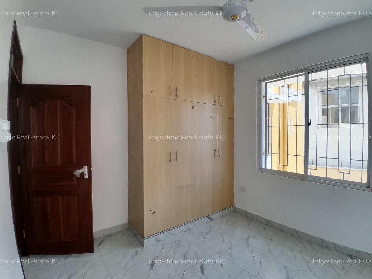 3 Bed Apartment with En Suite in Tudor - 15