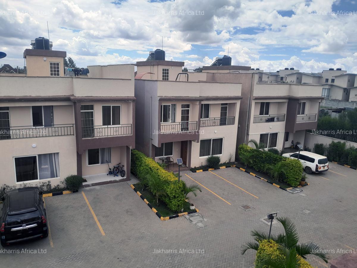 4 Bed Townhouse with En Suite in Syokimau - 2