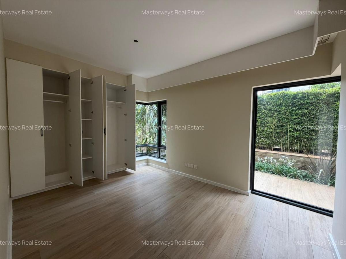 2 Bed Apartment with En Suite in Riverside - 6