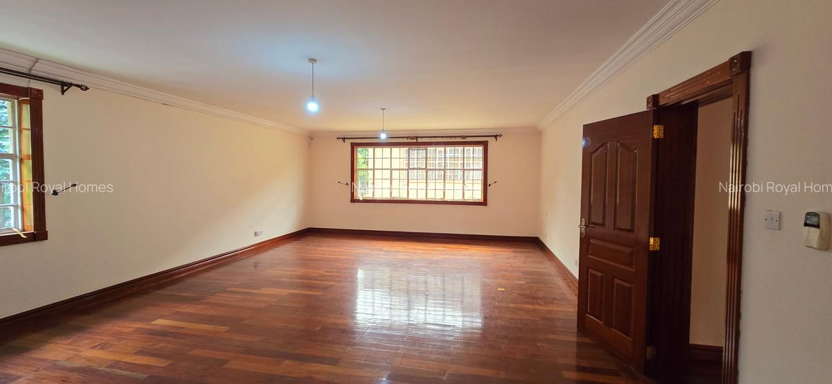 4 Bed Townhouse with En Suite at Lavington Apple Cross - 20