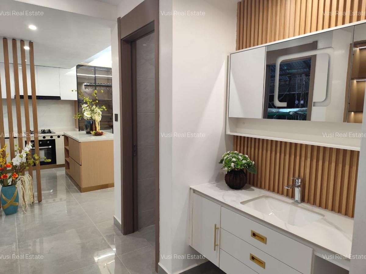 3 Bed Apartment with En Suite in Lavington - 12