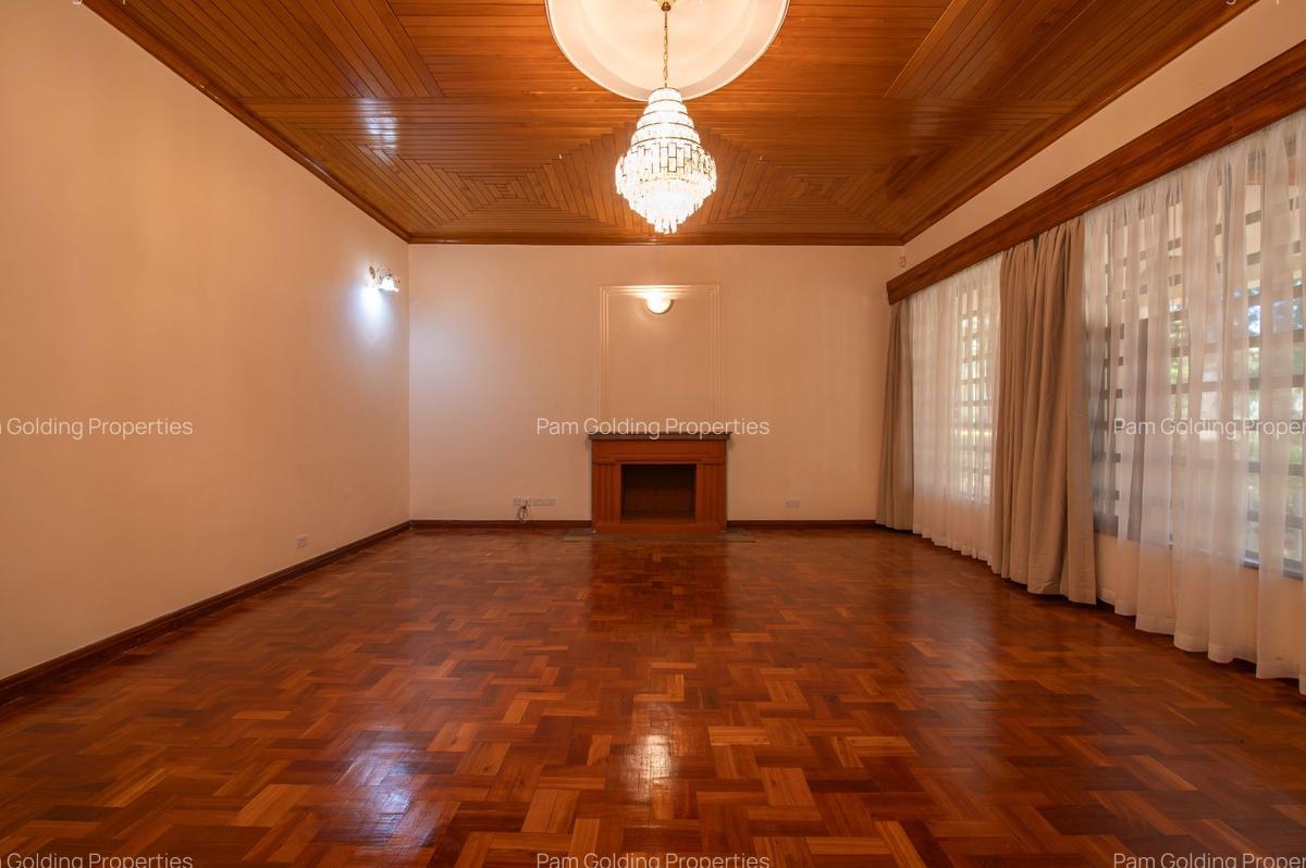 5 Bed House in Runda - 4