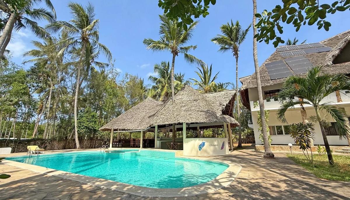 5 Bed Villa with Garden at Watamu - 11
