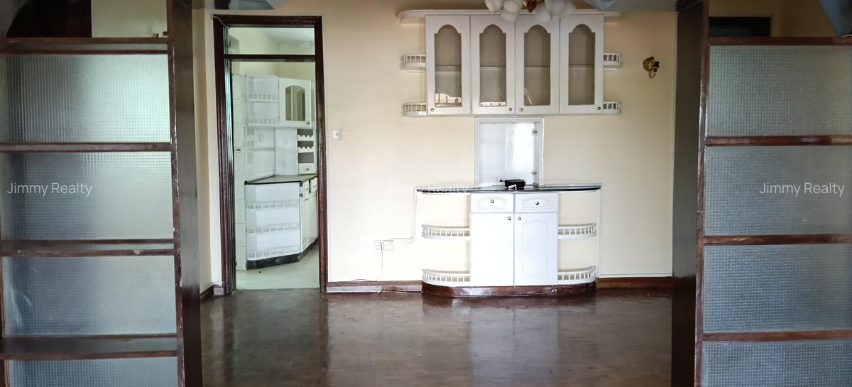 3 Bed Apartment with Swimming Pool at Opposite Coptic - 2