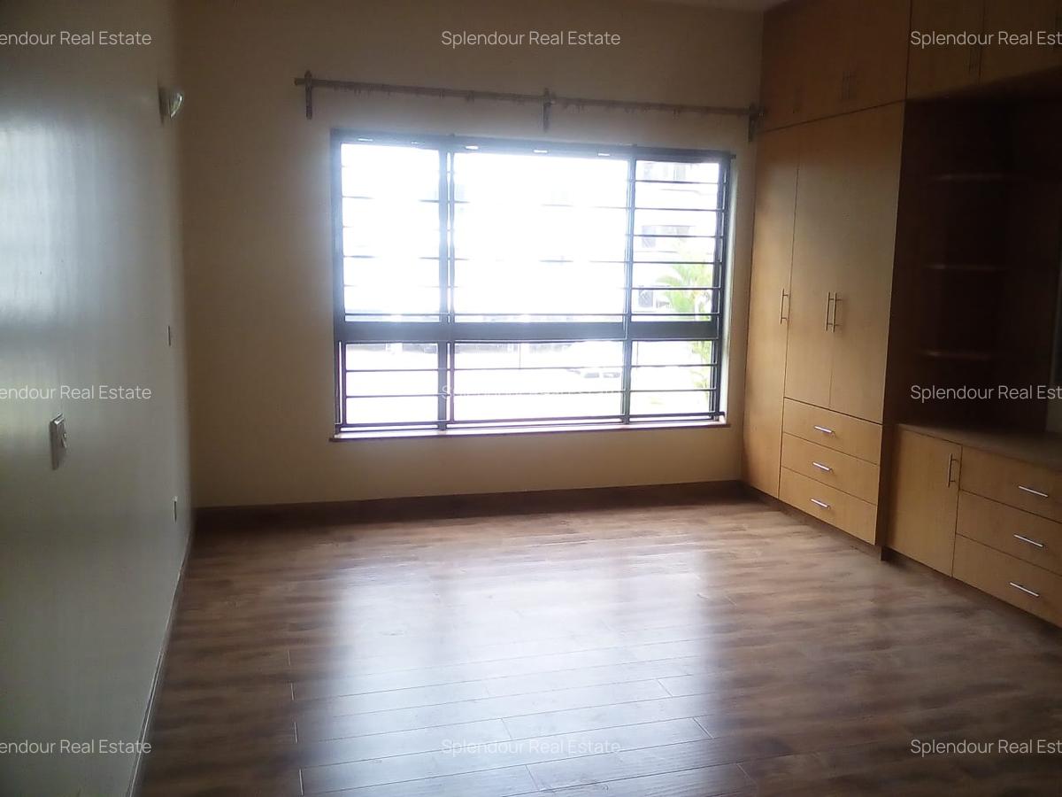3 Bed Apartment with En Suite in Rhapta Road - 17
