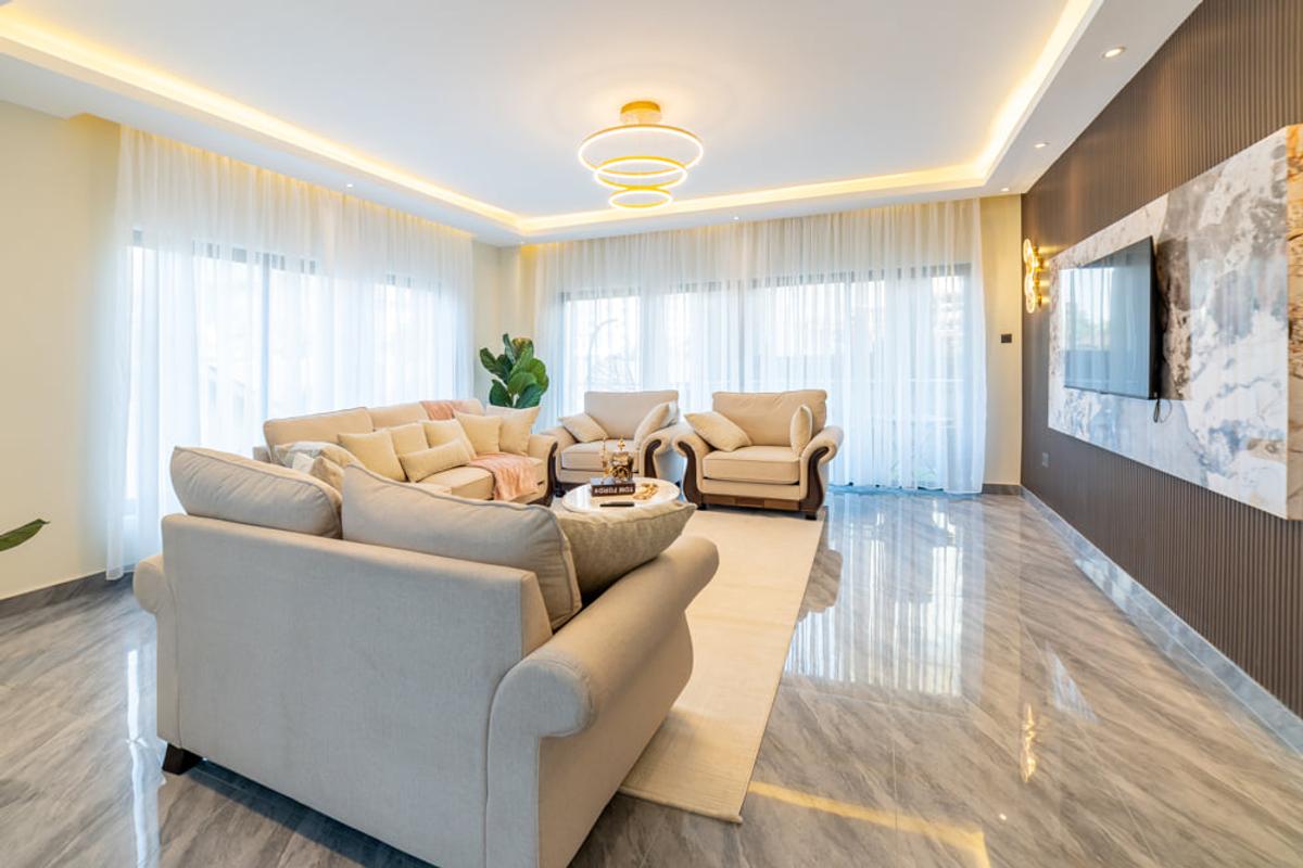 3 bed apartment with en suite at fourth parklands avenue