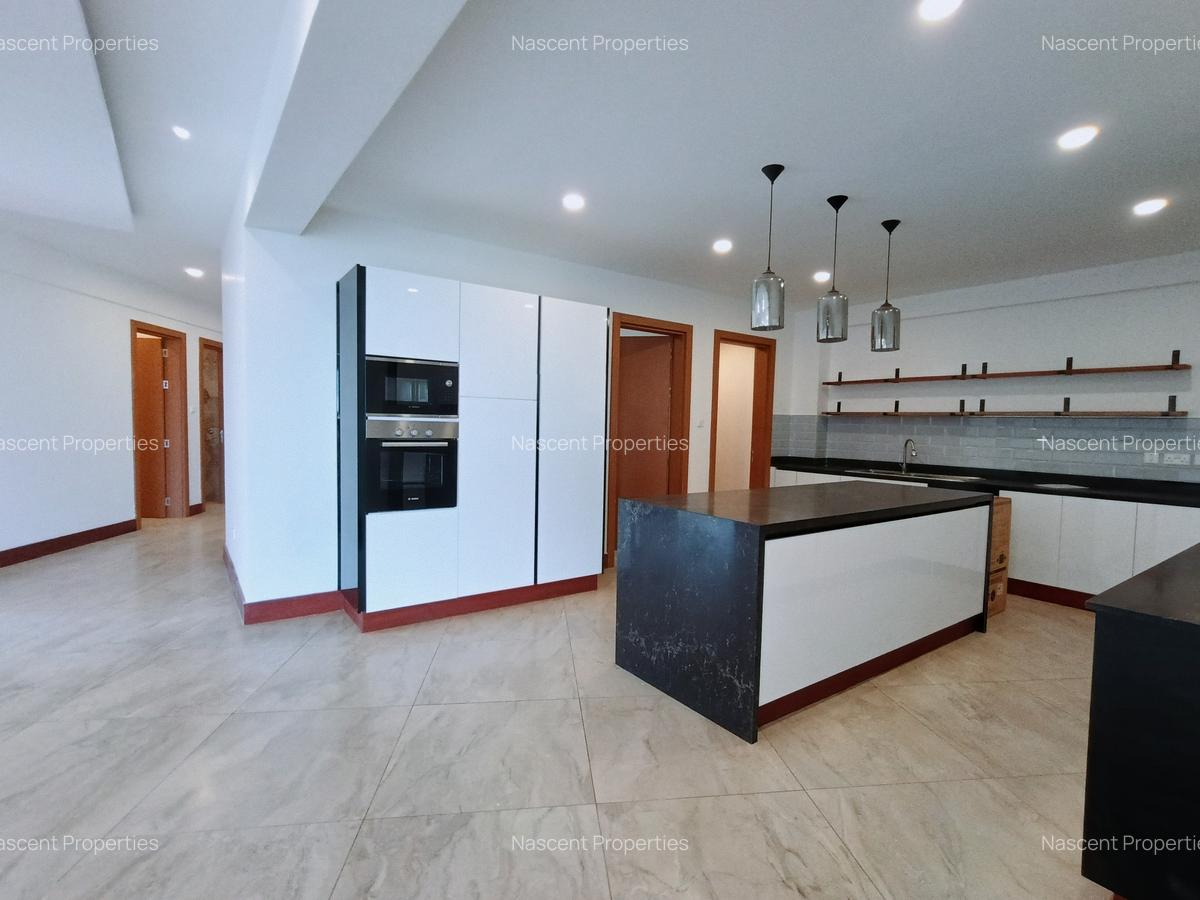 3 Bed Apartment with En Suite in Westlands Area - 5